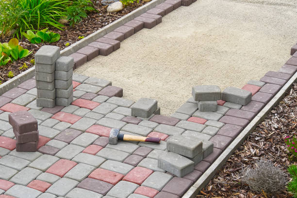 Best Driveway Paving Contractor  in Crump, TN